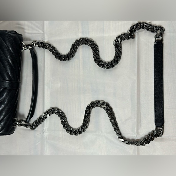 YSL College Medium Black in Quilted Leather Silver Hardware Used - Picture 14 of 16